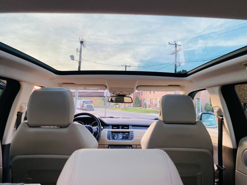 2018 Land Rover Range Rover Evoque SE Premium