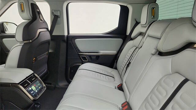 2023 Rivian R1T Adventure