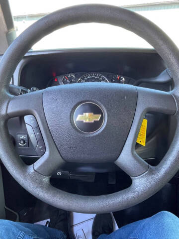 2017 Chevrolet Express LS 3500