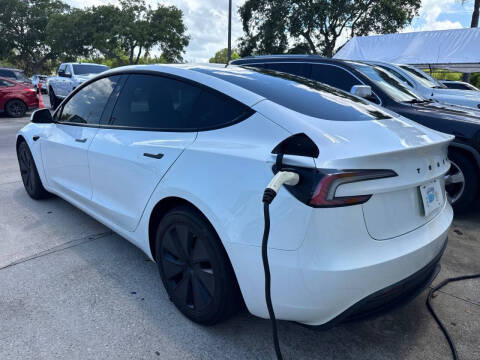 2025 Tesla Model 3 Long Range