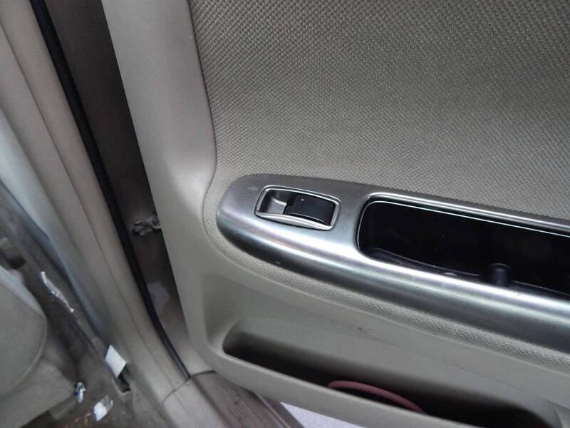 2004 Toyota Camry SE V6