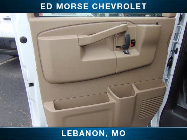 2025 Chevrolet Express 2500