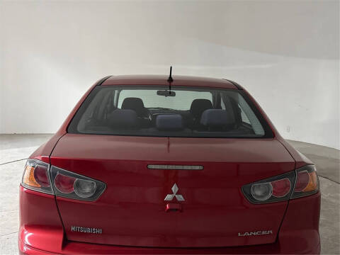 2017 Mitsubishi Lancer ES