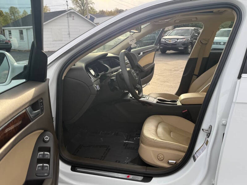 2015 Audi A4 2.0T quattro Premium