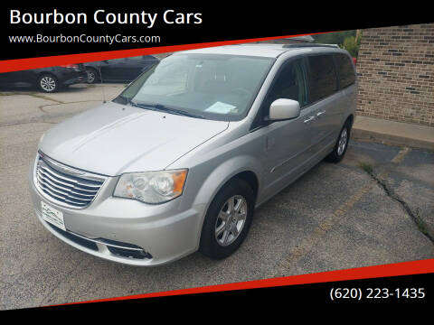2011 Chrysler Town and Country for sale at Bourbon County Cars in Fort Scott KS