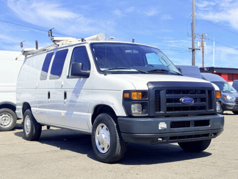 2010 Ford E-Series E-250