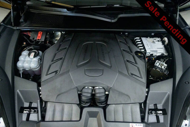 2024 Porsche Cayenne S