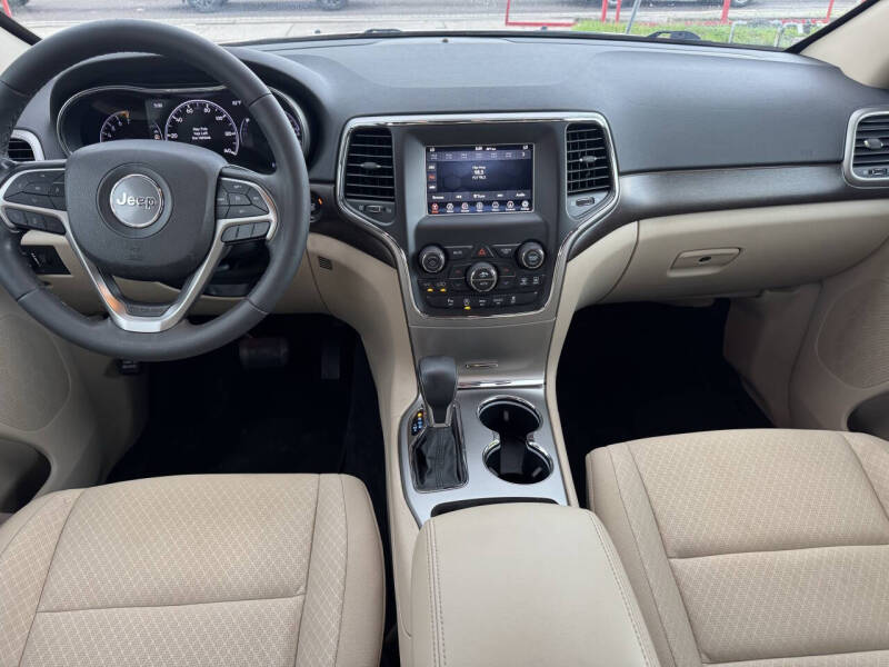 2018 Jeep Grand Cherokee Laredo E