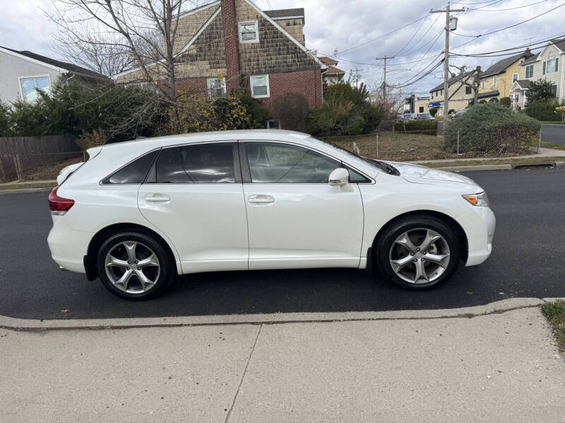 2013 Toyota Venza LE