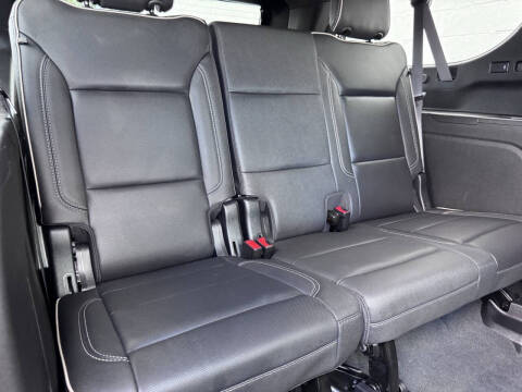 2023 GMC Yukon XL SLT