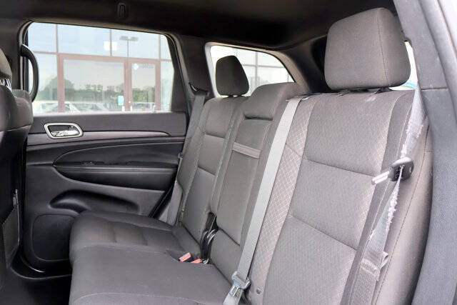 2020 Jeep Grand Cherokee Laredo E