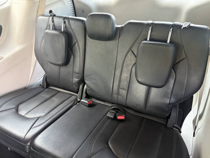 2018 Chrysler Pacifica Touring L