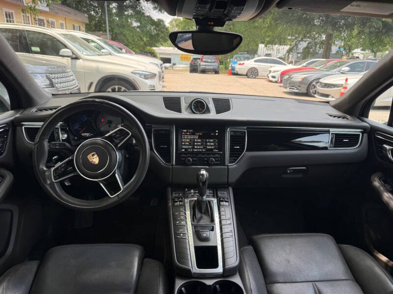 2016 Porsche Macan S