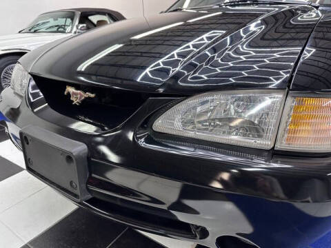 1995 Ford Mustang SVT Cobra