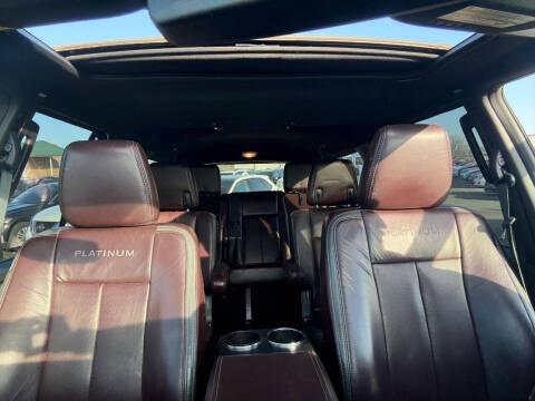 2017 Ford Expedition EL Platinum