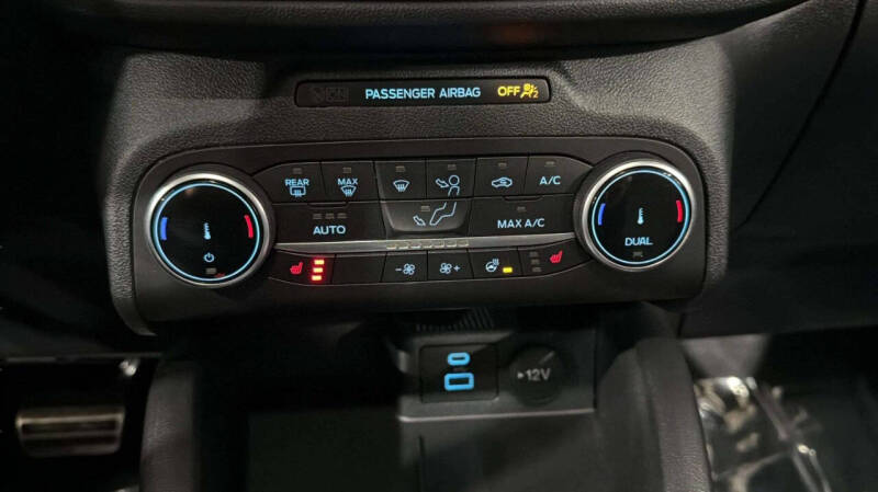 2023 Ford Escape Hybrid ST-Line Select