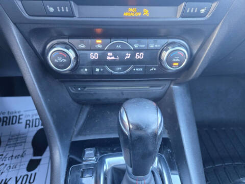 2014 Mazda MAZDA3 s Grand Touring