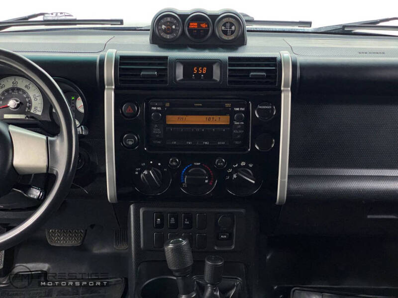 2010 Toyota FJ Cruiser