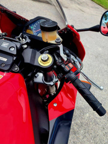 2005 Honda CBR1000RR