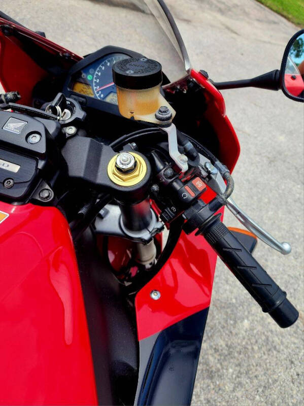 2005 Honda CBR1000RR