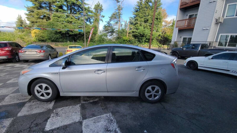 2012 Toyota Prius Three