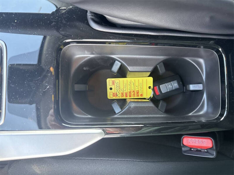 2025 Mitsubishi Eclipse Cross LE