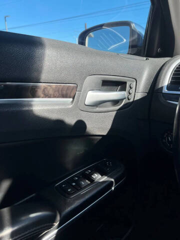 2018 Chrysler 300 Limited