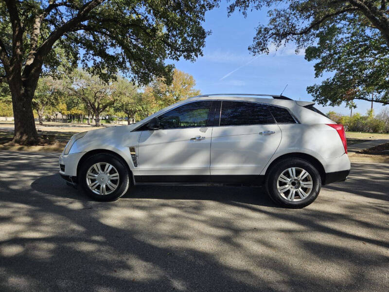 2011 Cadillac SRX Luxury Collection photo 7