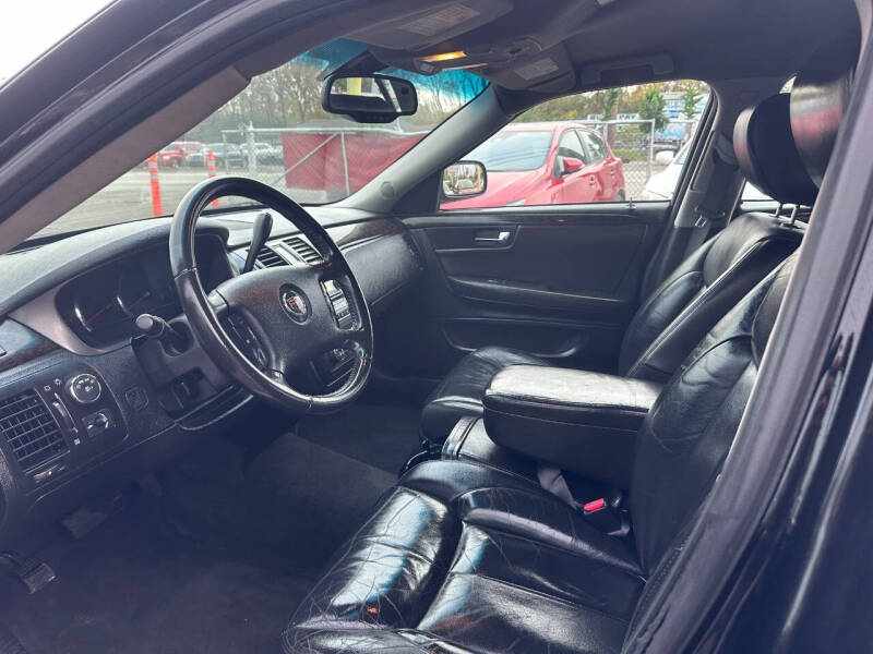 2011 Cadillac DTS Pro Coachbuilder Limo
