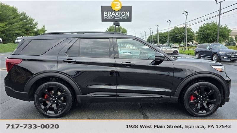 2022 Ford Explorer ST