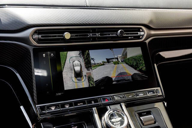 2026 Aston Martin Vantage