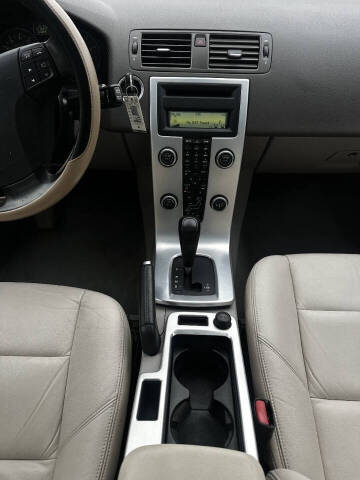 2011 Volvo V50 T5