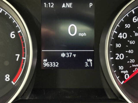 2017 Volkswagen Golf TSI Wolfsburg Edition