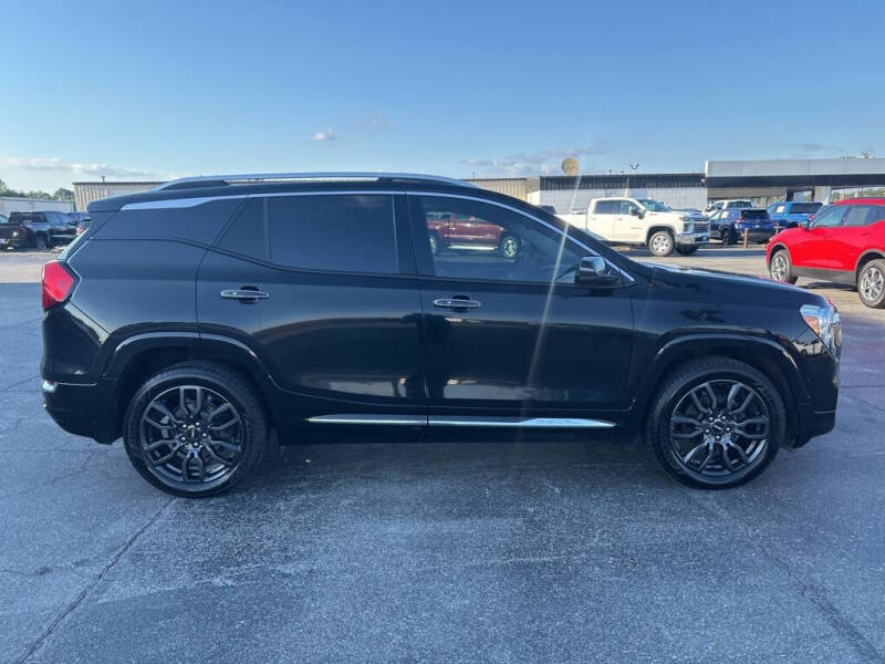 2022 GMC Terrain Denali