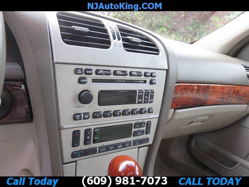 2004 Lincoln LS Luxury