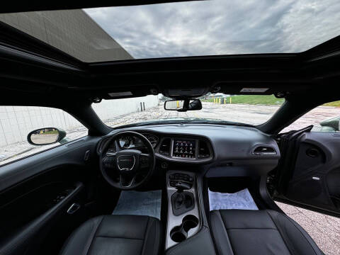 2023 Dodge Challenger SXT