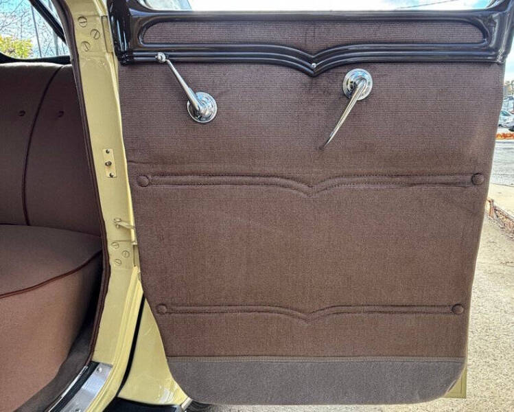 1934 Chrysler Airflow