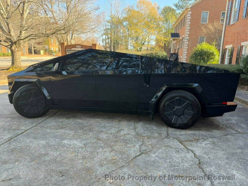 2024 Tesla Cybertruck