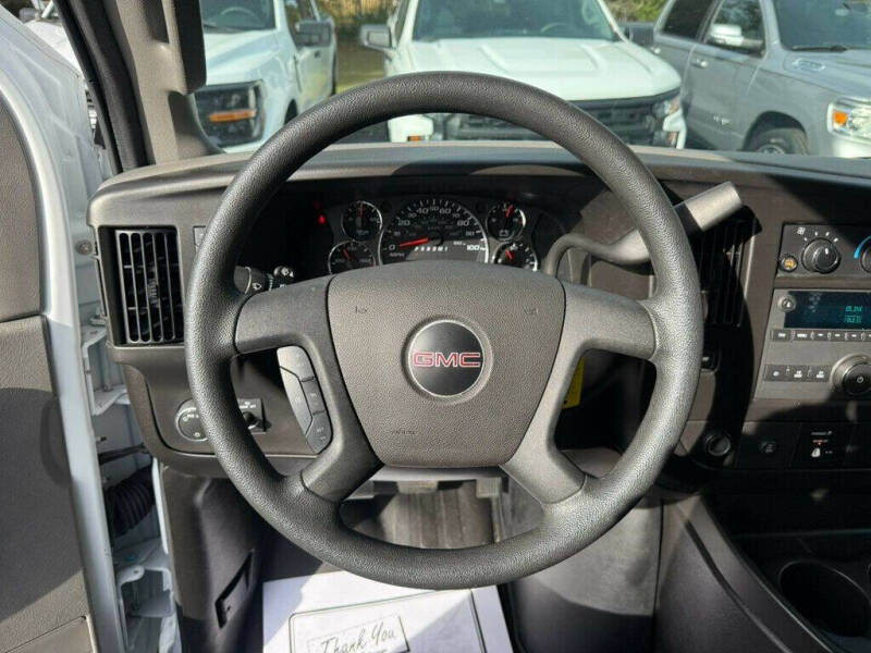 2024 GMC Savana 2500