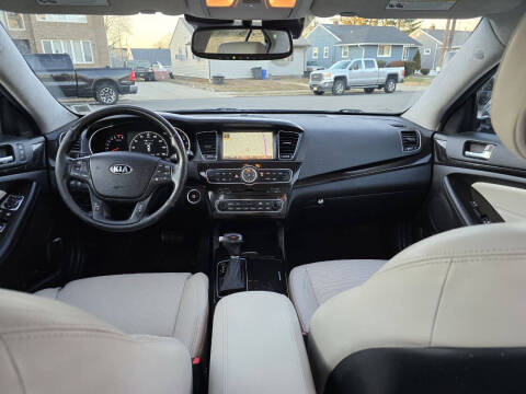 2014 Kia Cadenza Premium