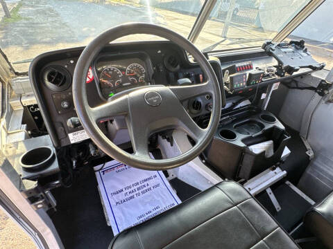 2016 Freightliner MT45 Chassis