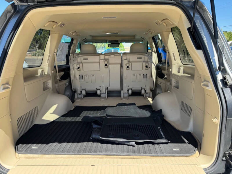 2020 Lexus LX 570 Two-Row