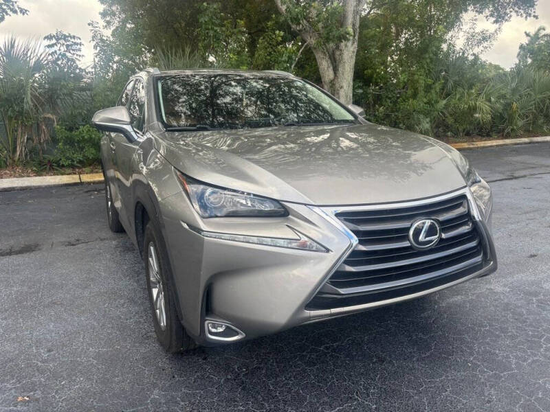2017 Lexus NX 200t