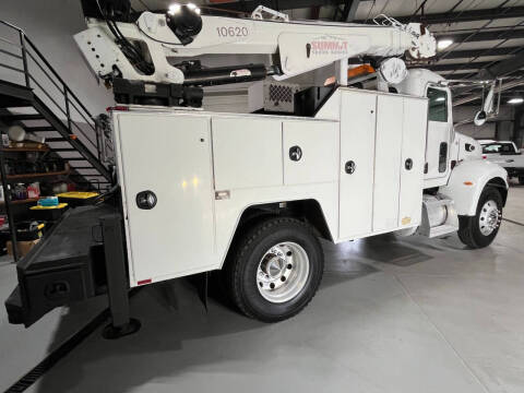 2010 Peterbilt 335