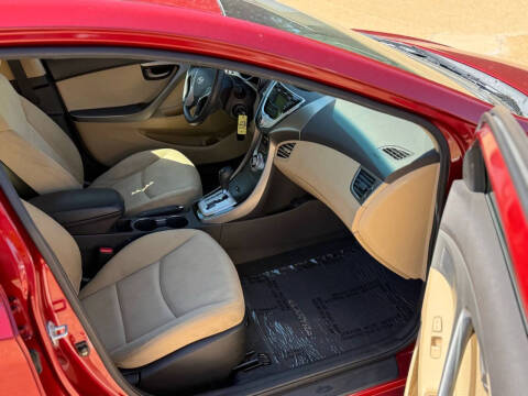 2012 Hyundai Elantra