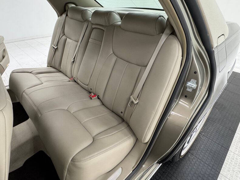 2010 Cadillac DTS Luxury Collection