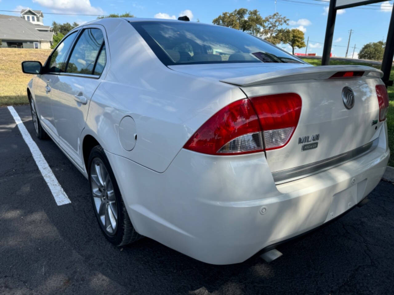 2010 Mercury Milan for sale at AUSTIN PREMIER AUTO in Austin, TX