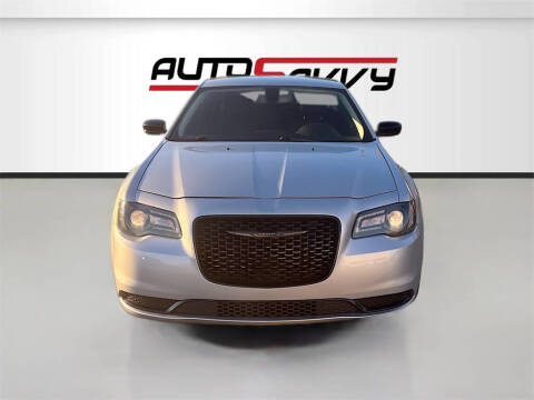 2021 Chrysler 300 Touring