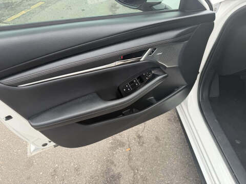 2022 Mazda Mazda3 Sedan Premium