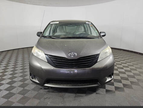 2011 Toyota Sienna for sale at Auto Legend Inc in Linden NJ